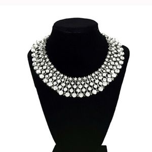 Kate Middleton inspired crystal necklace.